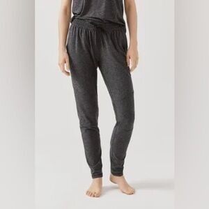Outdoor Voices CloudKnit Sweatpants in Grey XS